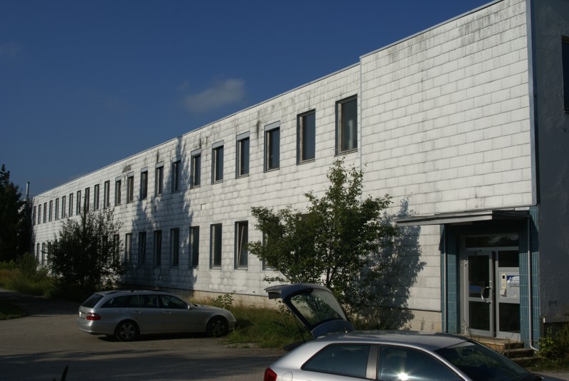 Firmengebäude in Waakirchen vor Bezug durch LMW
