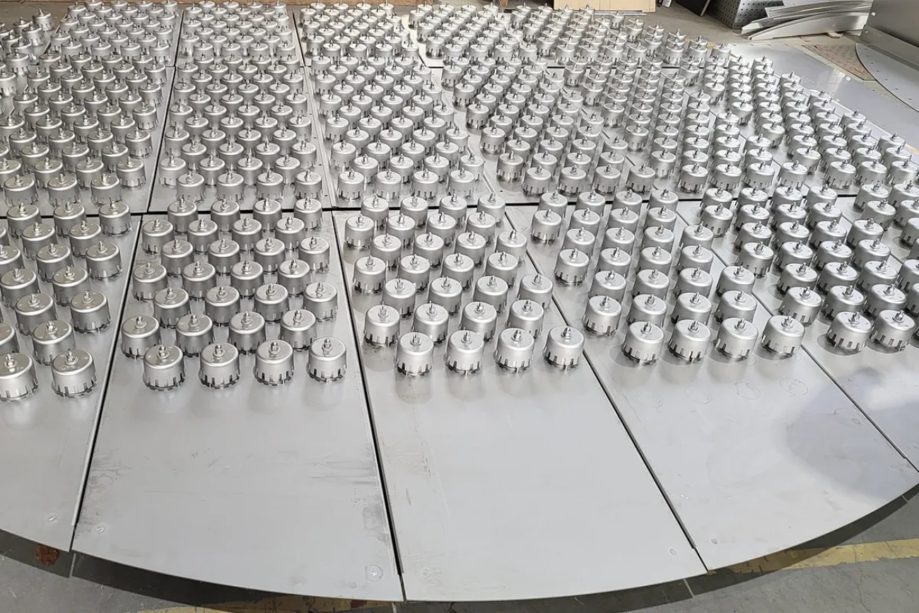 vormontierte Kolonneneinbauten